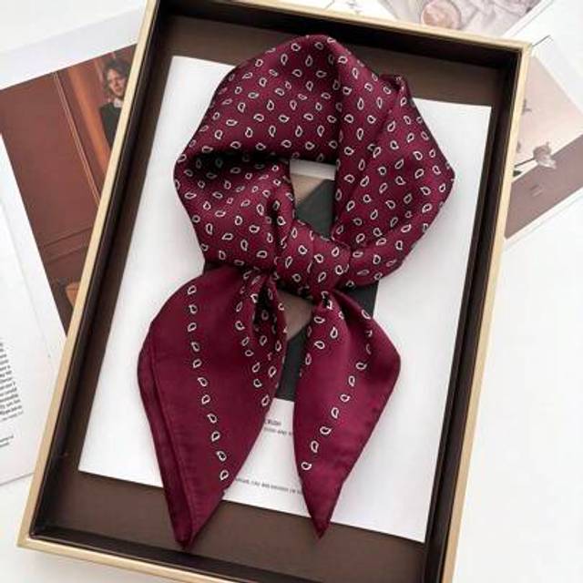 SHEIN 1pc Square Scarf Women Satin Bandana,Printed Bag Scarves Head Band Fashion Lady Hair Shawl Wrap Female Neckerchief Hijab