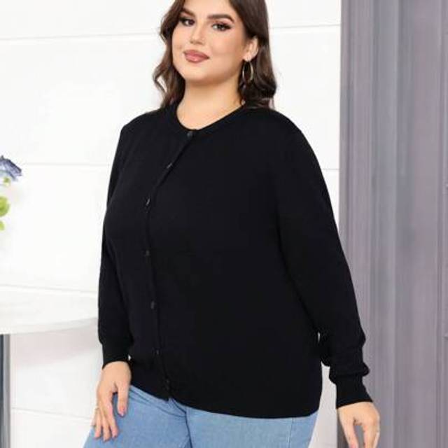 SHEIN Plus Size Women Knitted Cardigan, Round Neck With Button, Slimming, Autumn/Winter