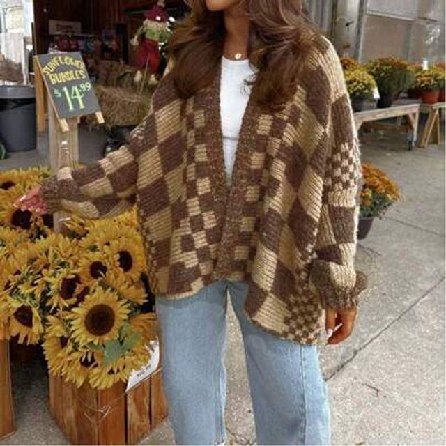 SHEIN Vivid Style Women&#39;s Checkered Knitted Cardigan, Lantern Sleeve Relaxed-Fit Oversized Jacket, Retro Autumn/Winter Sweater