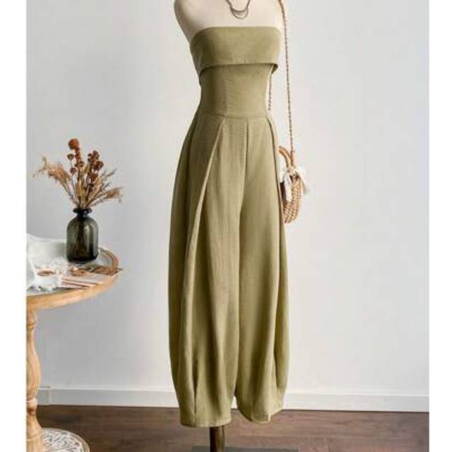 SHEIN Khaki Strapless Jumpsuit Minimalist High Waist Wide Leg Summer One Piece Boho Easter Beach Outfits Hawaii Coachella Music Festival Tropical Vacation