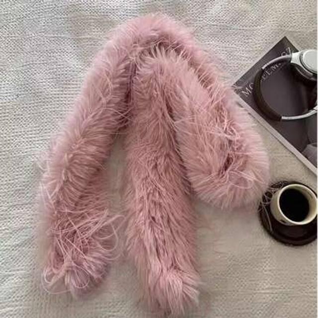 SHEIN 1pc Women Elegant Faux Fur Long Scarf/Neckerchief, Warm & Fashionable, Adorned Scarf For Autumn/Winter