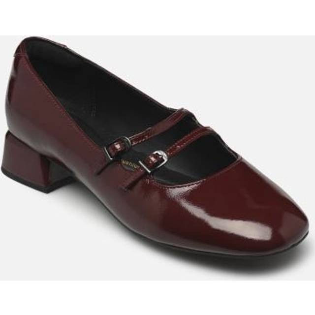 Clarks Daiss 30 Shine Burgundy Patent Mary Jane In Red - 5-Standard Fit