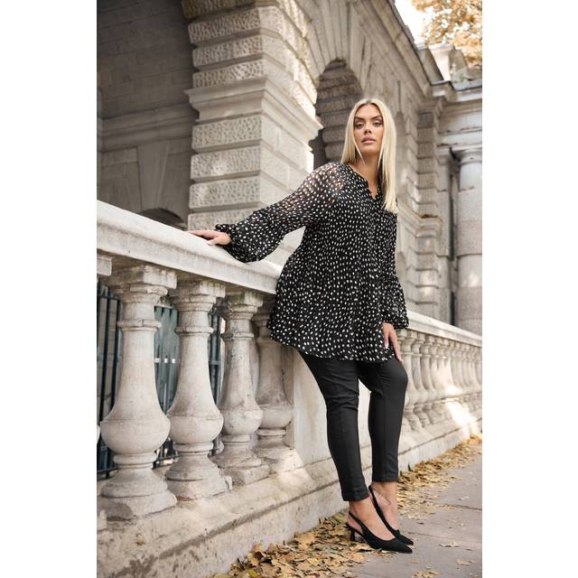 Yours Curve Black Spot Print Pleated Blouse, Women's Curve & Plus Size, Yours - 18