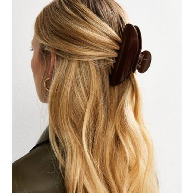 New Look Brown Curved Bulldog Hair Clip