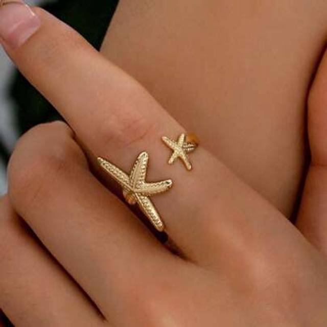 SHEIN 1 Pc Golden Color Summer Vacation Beach Style Sea Star Starfish Ring For Women