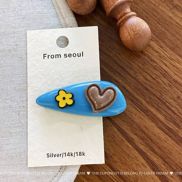 (Blue fat triangle duckbill with brown heart) New yellow kitten flower blue geometric hairpin cute fashion bangs clip children's hair accessories for