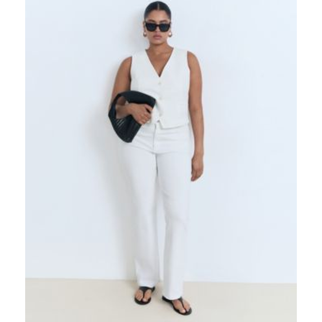 Fiona flared mid-rise jeans white - Woman - 6 - MANGO - White