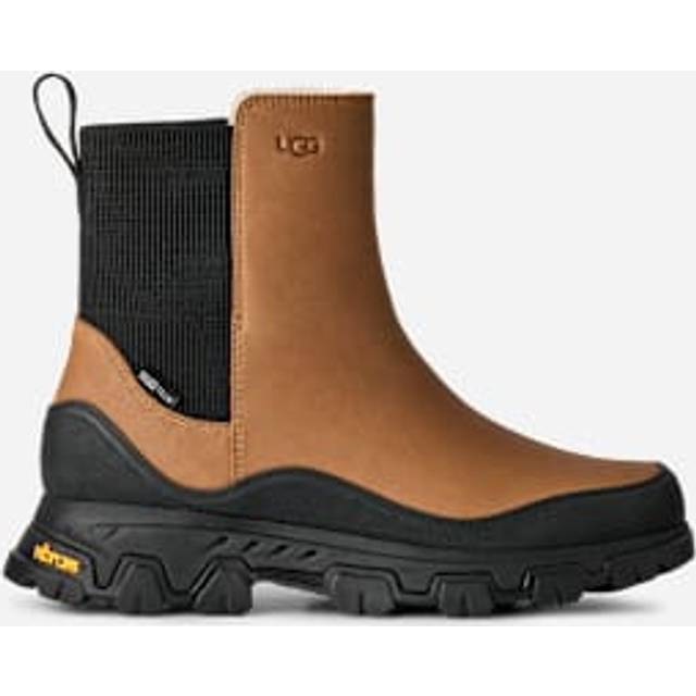 UGG® MetroTrek Chelsea Boot in Brown, Size 5, Leather/Wool - Chestnut