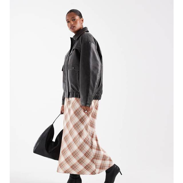 New Look Women's Plus Size Brown Checked Satin Bias Cut Midi Skirt Curves - UK 20