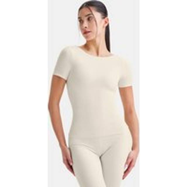 DayFlex Twist Back T-Shirt - Buttermilk